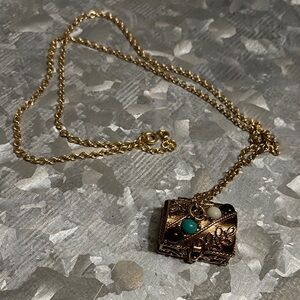 1974 Avon “Queens Ransom” Treasure Chest Necklace